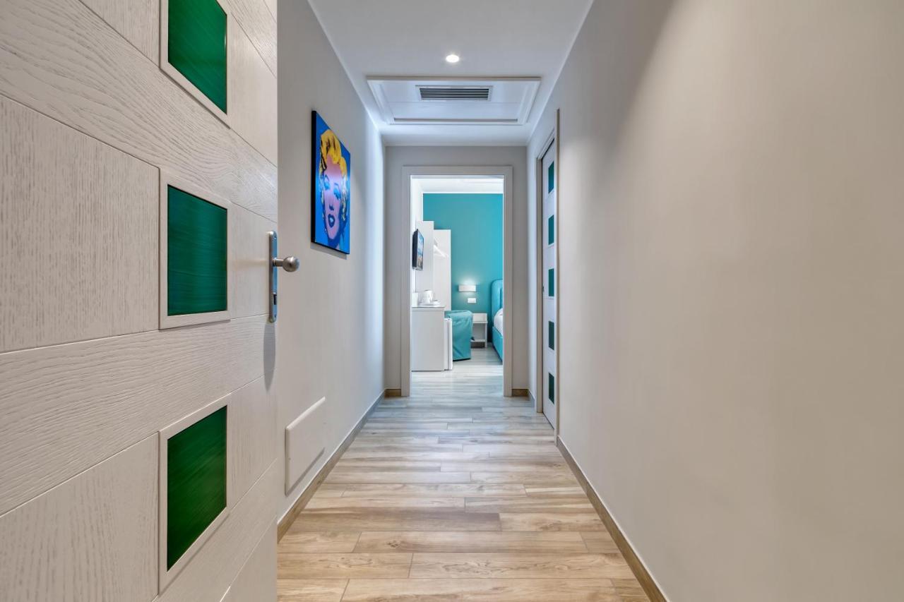 Tiffany Suites Sorrento Eksteriør billede